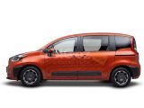 Toyota Sienta 2025