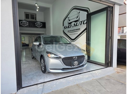 MAZDA 2 2021MODEL OTOMATIK SILVER