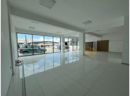 KÜÇÜK KAYMAKLI ANACADDE ÜZERİNDE KİRALIK İŞ YERİ