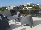 Girne Alsancak Bölgesinde Denize VE MERİT ROYAL E 100 Metre Mesafede Modern 3+1 ÖZEL Havuzlu villa