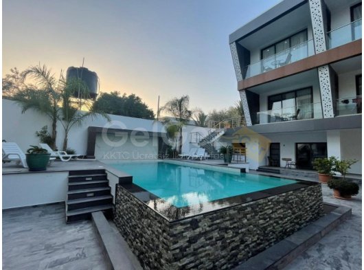 Girne Ozanköy'de Kiralık Havuz Katı 1+1 Daire