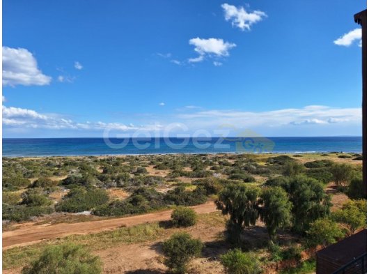 Günlük Kiralık – Thalassa Beach Resort’ta Deniz Manzaralı 3+1 Daire