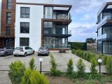 Girne Alsancak Bölgesinde Nezih Site İçerisinde Satılık 2+1 Bahçe Daire