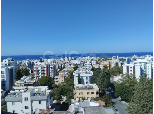 Girne Merkez'de Kiralık 2+1 Rezidans Daire