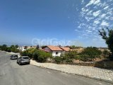 Girne ArapKöy de Geniş arazi içinde, Satılık Havuzlu müstakil Villa