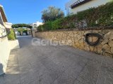 Girne catalkoyde,havuzlu ,site içerisinde 4+1 satılık dubleks villa
