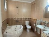 Girne Alsancak'ta Kvanlar Sitesinde Satılık 3+1 DAİRE
