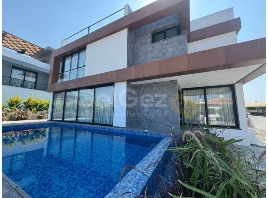 Kiralık: Modern 4+1 Villa – Çatalköy, Girne – 350 m²