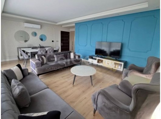 Girne merkez de Geniş kullanım alanlı 3+1 Kiralık Daire