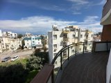 Girne Merkezde Site İçerisinde 2+1 Kiralık Daire