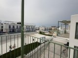 Lapta, Girne – Denize 50 Metre Mesafede Büyük Balkonlu 2+1 Kiralık Daire