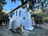 GİRNE Ozanköy bölgesinde Yardımcı evi bulunan 3+1 SATILIK VİLLA