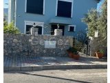 Girne Çatalköy bölgesin'de satılık 4+2 villa