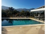 Girne Çatalköy bölgesin'de satılık 4+2 villa