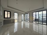 Girne Merkez'de 88 m² Eşyasız 2+1 Daire Fırsatı