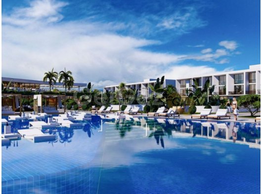 Acil Satılık! Havuz Manzaralı 1+1 Loft – Courtyard Platinum, Long Beach / İskele