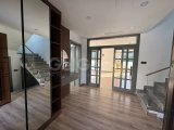 Çatalköyde’de Kiralık 4+1 Havuzlu Deniz ve Dağ Manzaralı Modern Villa (Cratos oteli yanı Denize 50 metre mesafe)