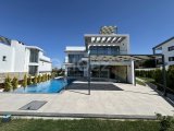 Ozanköy’de Satılık 4+1 Havuzlu Deniz ve Dağ Manzaralı Modern Villa-Türk Koçan