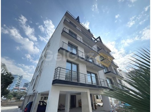 GİRNE TÜRK MAHALLESİNDE SATILIK 2+1 DAİRE SIFIR EŞYA HEDİYELİ–TÜRK KOÇAN
