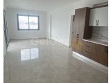 LEFKOŞA DUMLUPINAR’DA SATILIK 2+1 PENTHOUSE