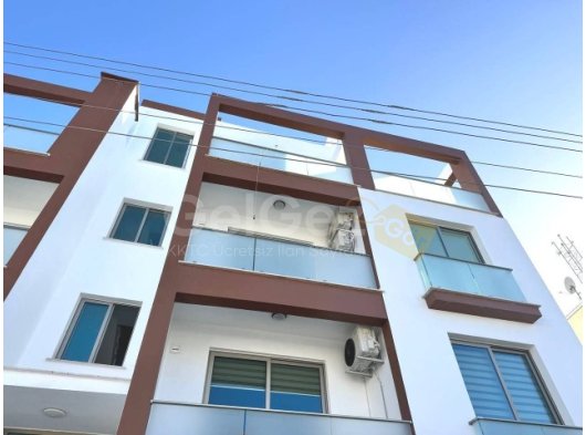 LEFKOŞA GÖNYELİDE 2+1 SATILIK GENİŞ TERASLI TÜRK KOÇANLI PENTHOUSE…