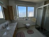 Girne Alsancakda Havuzlu Site İçerisinde Deniz Manzaralı 2+1 Penthouse Daire