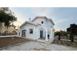 Girne Doğanköy bölgesinde Kiralık 4+1 Villa