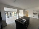 Kıbrıs Girne Merkezde Satılık 3+1 Penthouse Daire