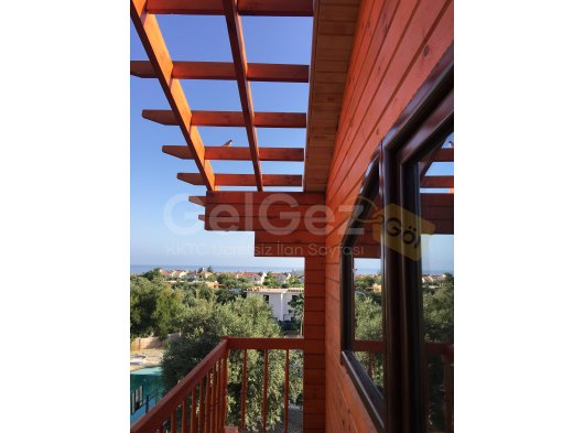 Girne Alsancakta Satılık İki Katlı 4+1 Mustakil Ahşap Eko Ev