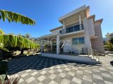 Girne Yeşiltepe Ilgaz Bölgesinde 2+1 Havuzlu Full Eşyalı Villa