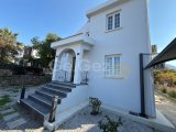 Bellapais’de Kiralık 3+1 Geniş Bahçeli Müstakil Villa
