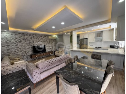 Girne Merkezde Barış Parkı Yanında Full Eşyalı 3+1 Daire