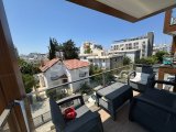 Girne Merkezde Barış Parkı Yanında Full Eşyalı 3+1 Daire