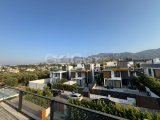 Girne Çatalköy Bölgesinde Satılık 3+1 Full Eşyalı Villa