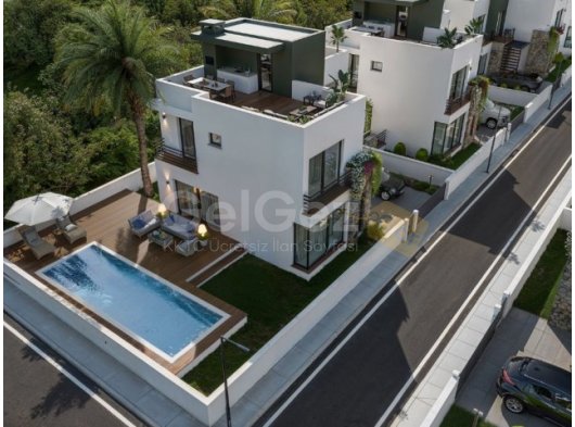 GİRNE ALSANCAK BÖLGESİNDE 4+1 ÖZEL HAVUZLU VİLLA