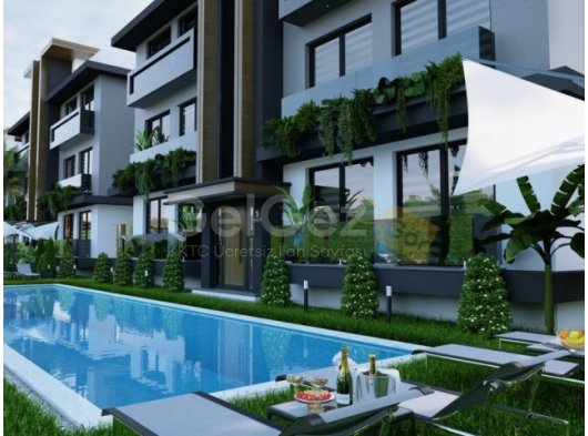 Girne Laptada Havuzlu Site İçerisinde Elden Taksit İmkanı ile Dağ ve Deniz Manzaralı 2+1 Satılık Daireler