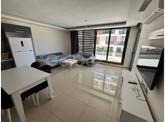 Girne Merkez'de Kapalı Otoparkı ve Gym Merkezi Bulunan Sitede Kiralık 2+1