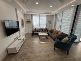 Girne Merkez'de Teraslı Deniz ve Dağ Manzaralı Muhteşem Eşyalı Kiralık 2+1