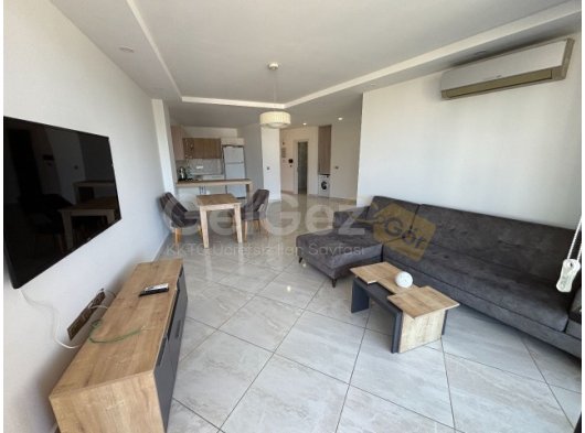 Girne Merkez'de Üniversitelere ve Ulaşıma Yakın Eşyalı Kiralık 2+1 Daire