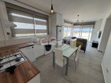 Girne Lapta'da Deniz Manzaralı Sıfır Eşyalı Oteller Bölgesine Yakın Kiralık 2+1 Penthouse
