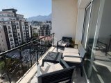 Girne Merkez'de Yeni Liman Çemberi ve Karakum Üniversitelere Yakın Kiralık Eşyalı 2+1