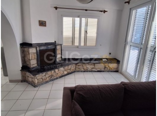 Kaşgar’da Aylık Ödemeli Kadınlara Özel Kiralık Oda