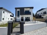 Girne Çatalköy'de Manzaralı Son Kalan Satılık 3+1 Villalar