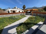 Girne Alsancak'ta Sıfır Son Kalan Satılık 3+1 Villa Alıcısını Bekliyor