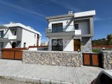 Girne Alsancak'ta Sıfır Son Kalan Satılık 3+1 Villa Alıcısını Bekliyor