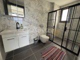 Girne Çatalköy'de Deniz Manzaralı Özel Havuzlu Geniş Bahçe Alanlı Satılık 4+1 Villa
