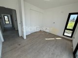 Girne Alsancak'ta Deniz Tarafı Merit Otellerine Yakın Satılık 3+1 Villa