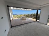 Türk Koçanlı..! Satılık 3+1 Muhteşem Villa ile Girne'nin Büyüleyici Manzarasına Tanıklık Etmek İster misiniz?