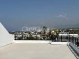 Girne Çatalköy'de Oteller Bölgesi ve Plajlara Yakın Satılık 3+1 Penthouse