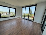 Girne'nin En Tartışmasız Deniz Manzaralı Güzel Villaları Sizlerle Satılık 4+1 Son İki Villa